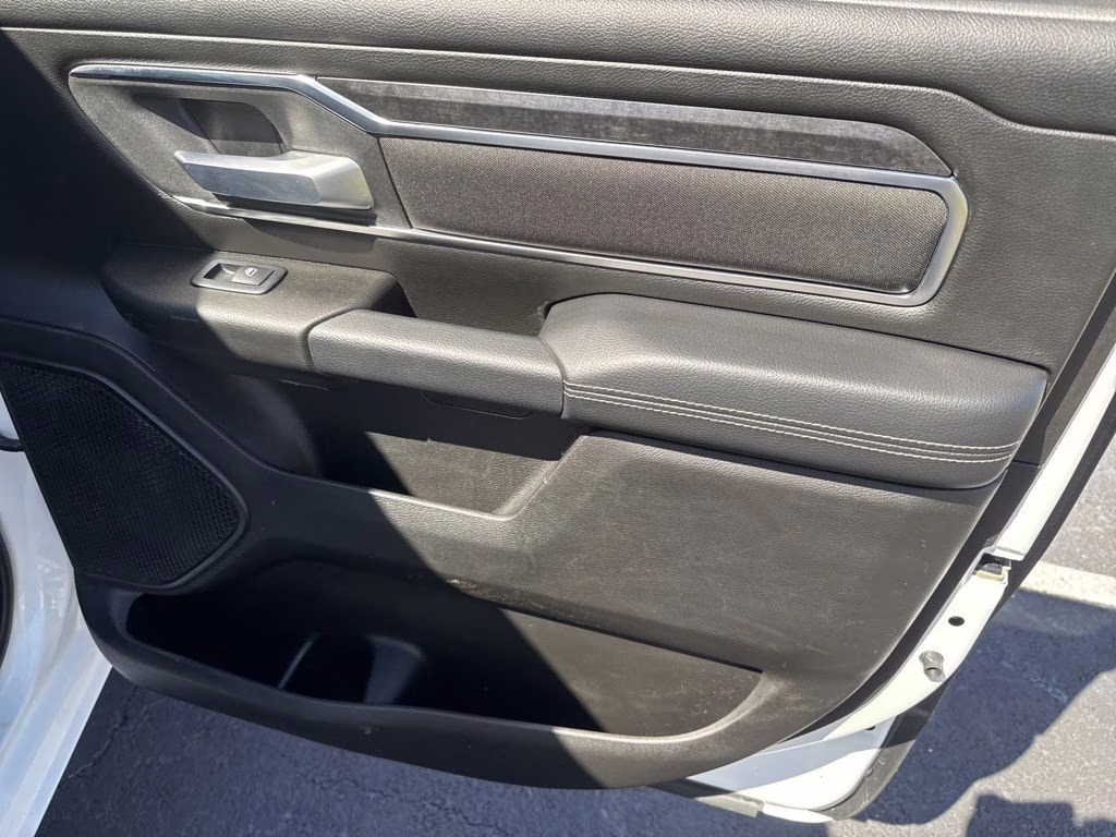 2024 Bright White Clearcoat Ram 1500 Big Horn 4X4 Truck