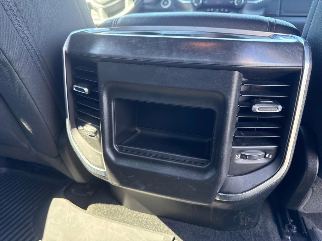 2024 Bright White Clearcoat Ram 1500 Big Horn 4X4 Truck