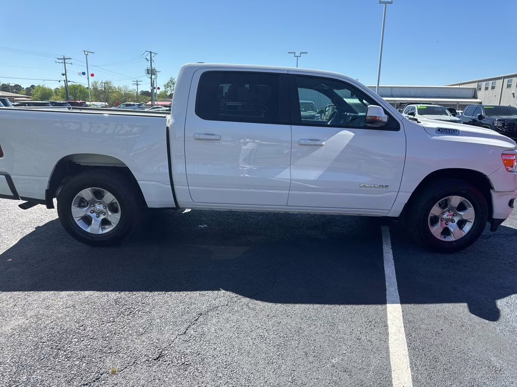 2024 Bright White Clearcoat Ram 1500 Big Horn 4X4 Truck