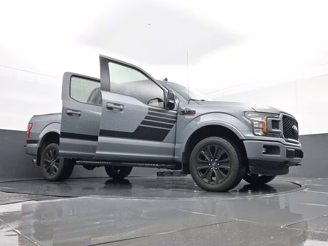 2019 Gray Metallic Ford F-150 XLT 4X4 Truck