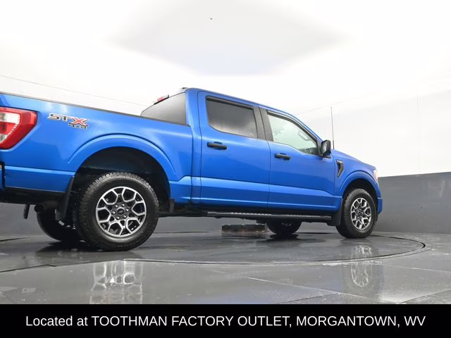 2021 Blue Metallic Ford F-150 XL 4X4 Truck