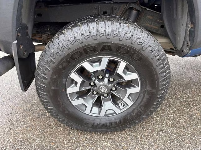 2018 Blazing Blue Toyota Tacoma TRD Off-Road 4X4 Truck