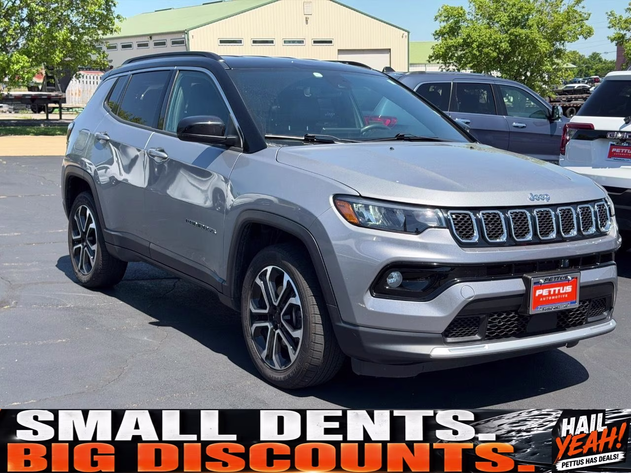 2024 Silver Zynith Metallic Clearcoat Jeep Compass Limited 4X4 SUV