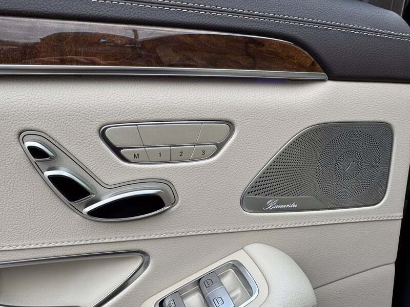 2015 Anthracite Blue Metallic Mercedes-Benz S 550 4MATIC S 550 4MATIC AWD Sedan