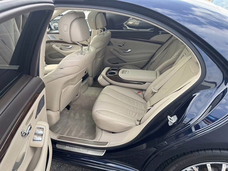 2015 Anthracite Blue Metallic Mercedes-Benz S 550 4MATIC S 550 4MATIC AWD Sedan