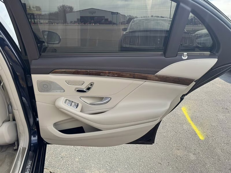 2015 Anthracite Blue Metallic Mercedes-Benz S 550 4MATIC S 550 4MATIC AWD Sedan