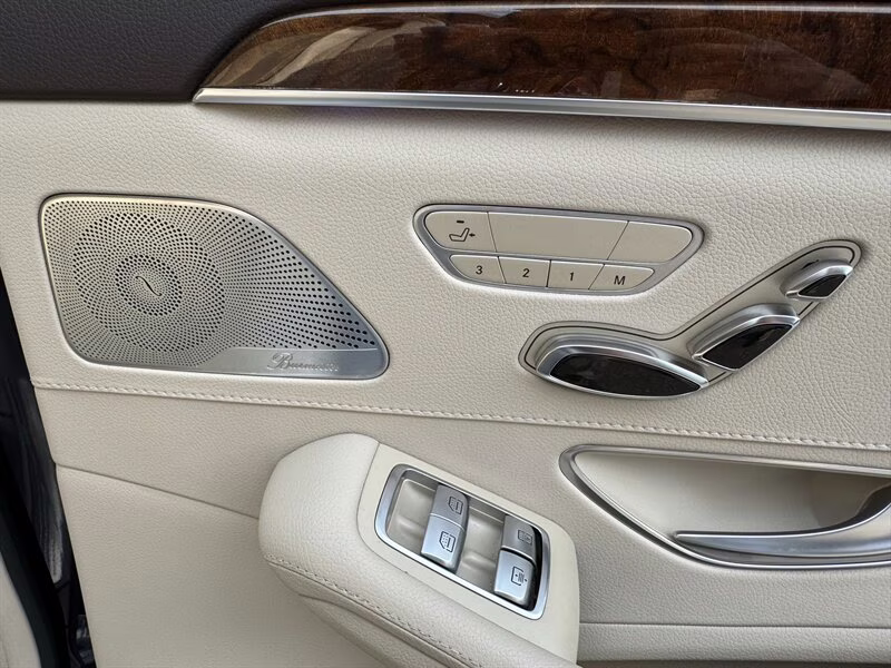 2015 Anthracite Blue Metallic Mercedes-Benz S 550 4MATIC S 550 4MATIC AWD Sedan