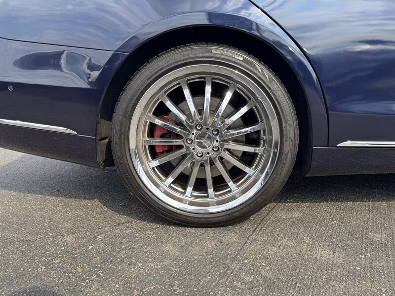 2015 Anthracite Blue Metallic Mercedes-Benz S 550 4MATIC S 550 4MATIC AWD Sedan