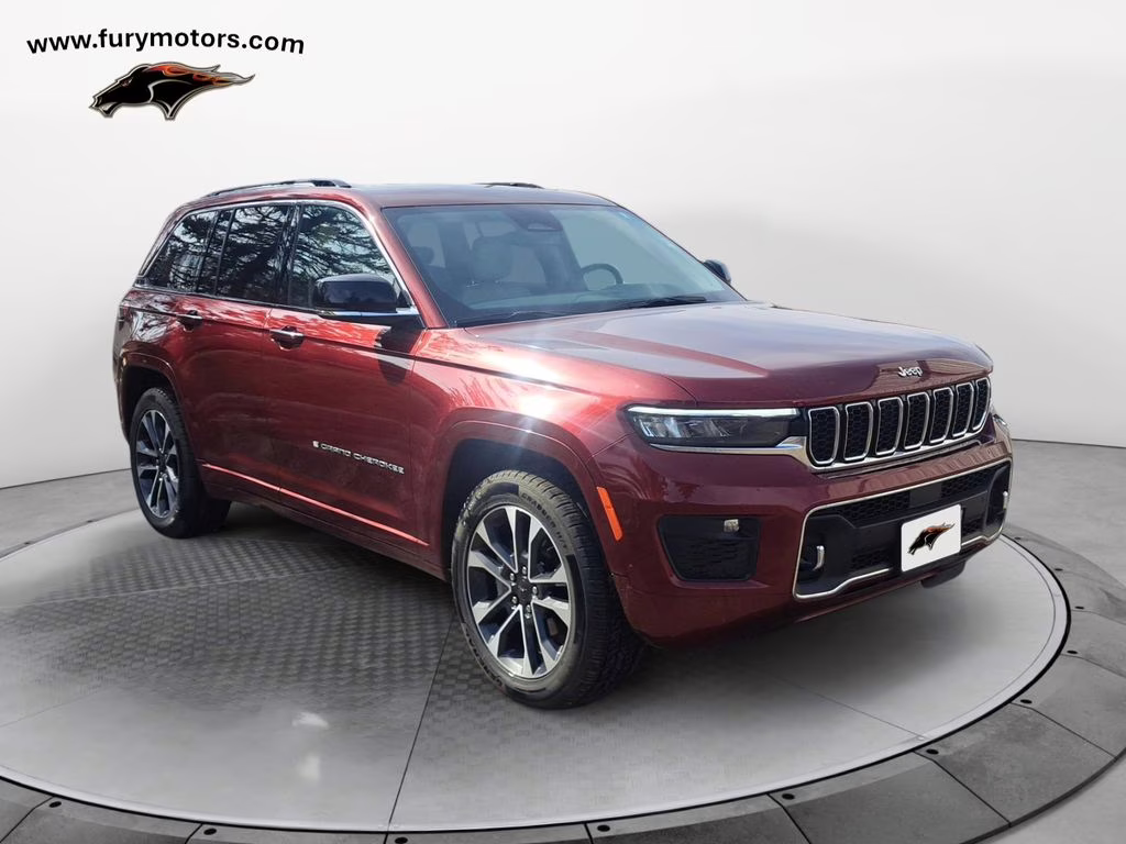 2023 Velvet Red Pearlcoat Jeep Grand Cherokee Overland w/Rear Seat Video Pkg 4X4 SUV