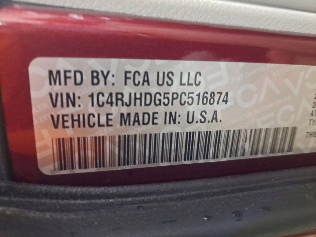 2023 Velvet Red Pearlcoat Jeep Grand Cherokee Overland w/Rear Seat Video Pkg 4X4 SUV