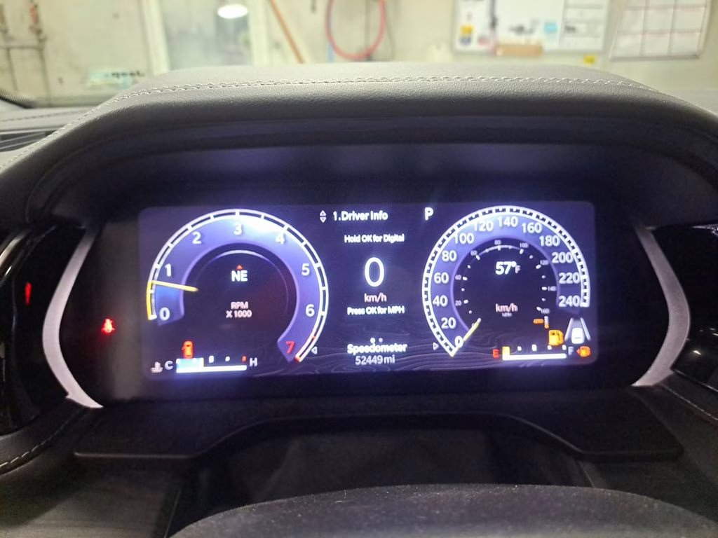 2023 Velvet Red Pearlcoat Jeep Grand Cherokee Overland w/Rear Seat Video Pkg 4X4 SUV