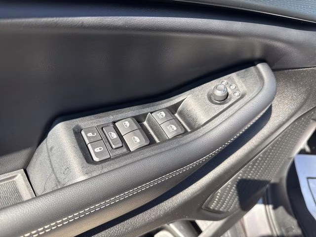 2023 Baltic Gray Metallic Clearcoat Jeep Grand Cherokee L Altitude 4X4 SUV