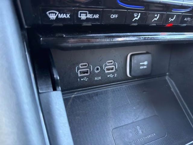 2023 Baltic Gray Metallic Clearcoat Jeep Grand Cherokee L Altitude 4X4 SUV