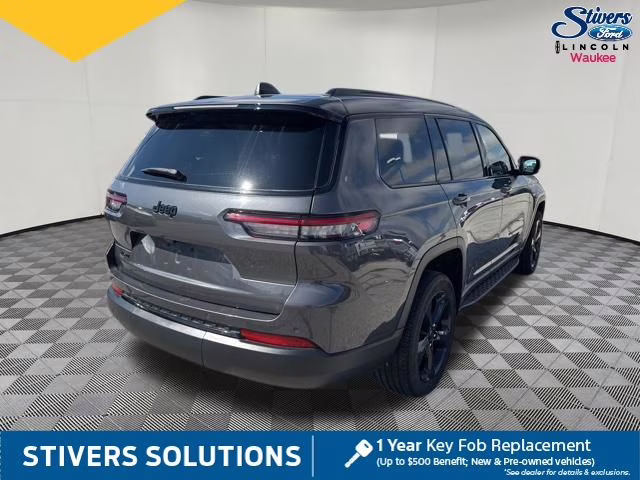 2023 Baltic Gray Metallic Clearcoat Jeep Grand Cherokee L Altitude 4X4 SUV