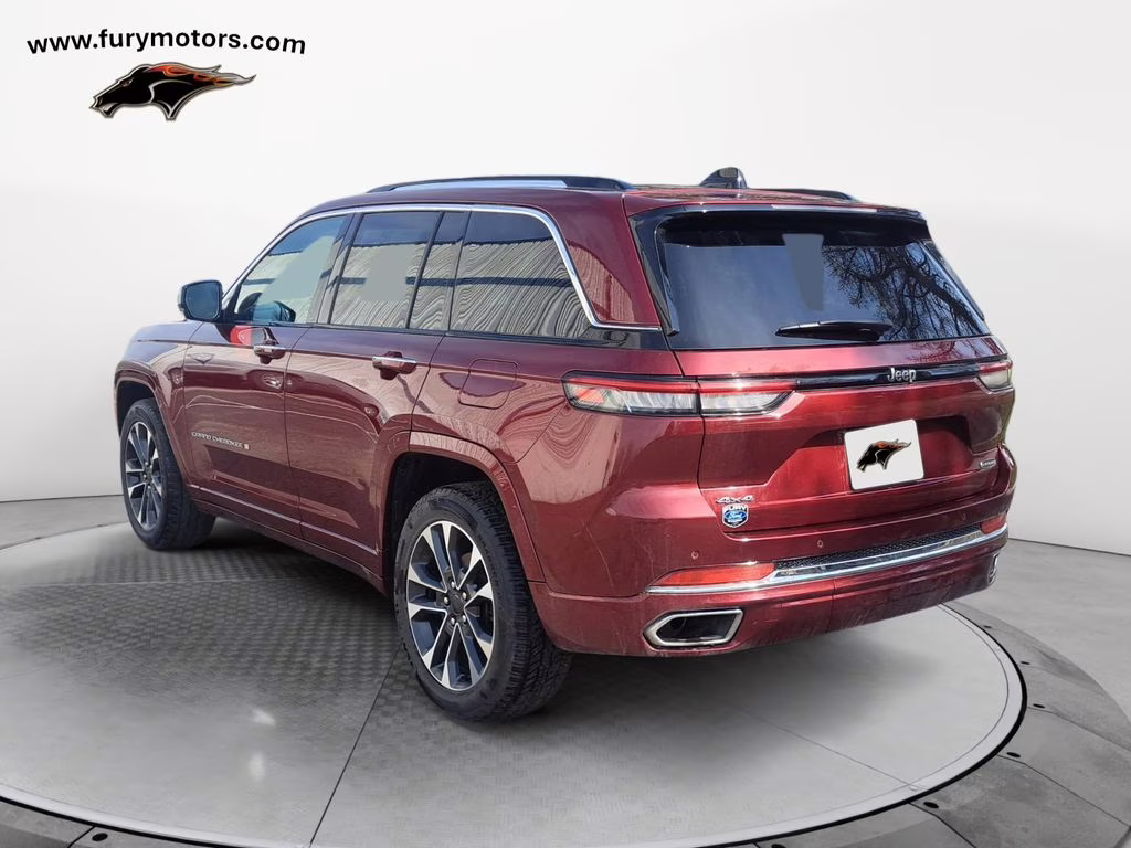 2023 Velvet Red Pearlcoat Jeep Grand Cherokee Overland w/Rear Seat Video Pkg 4X4 SUV