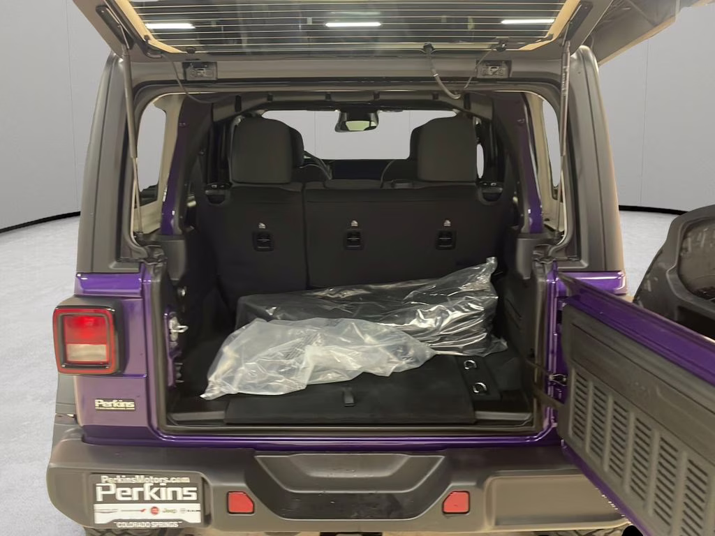 2026 Reign Jeep Wrangler Willys 4X4 SUV