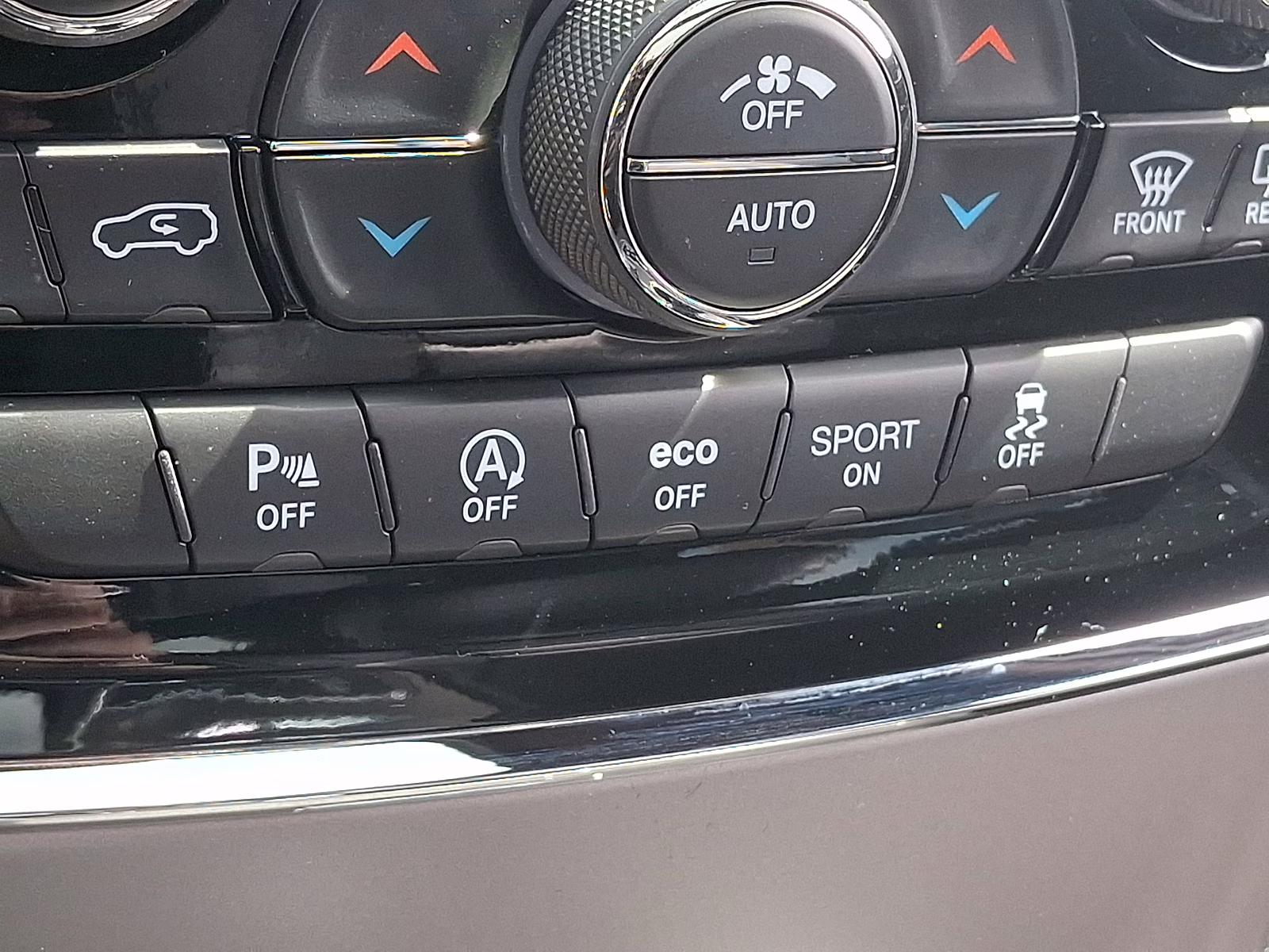 2019 Bright White Clearcoat - PW7 Jeep Grand Cherokee Overland 4x4 4X4