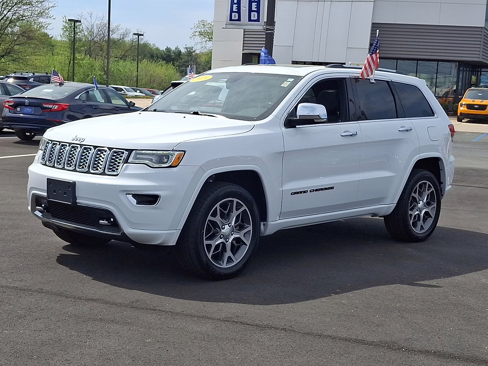 2019 Bright White Clearcoat - PW7 Jeep Grand Cherokee Overland 4x4 4X4
