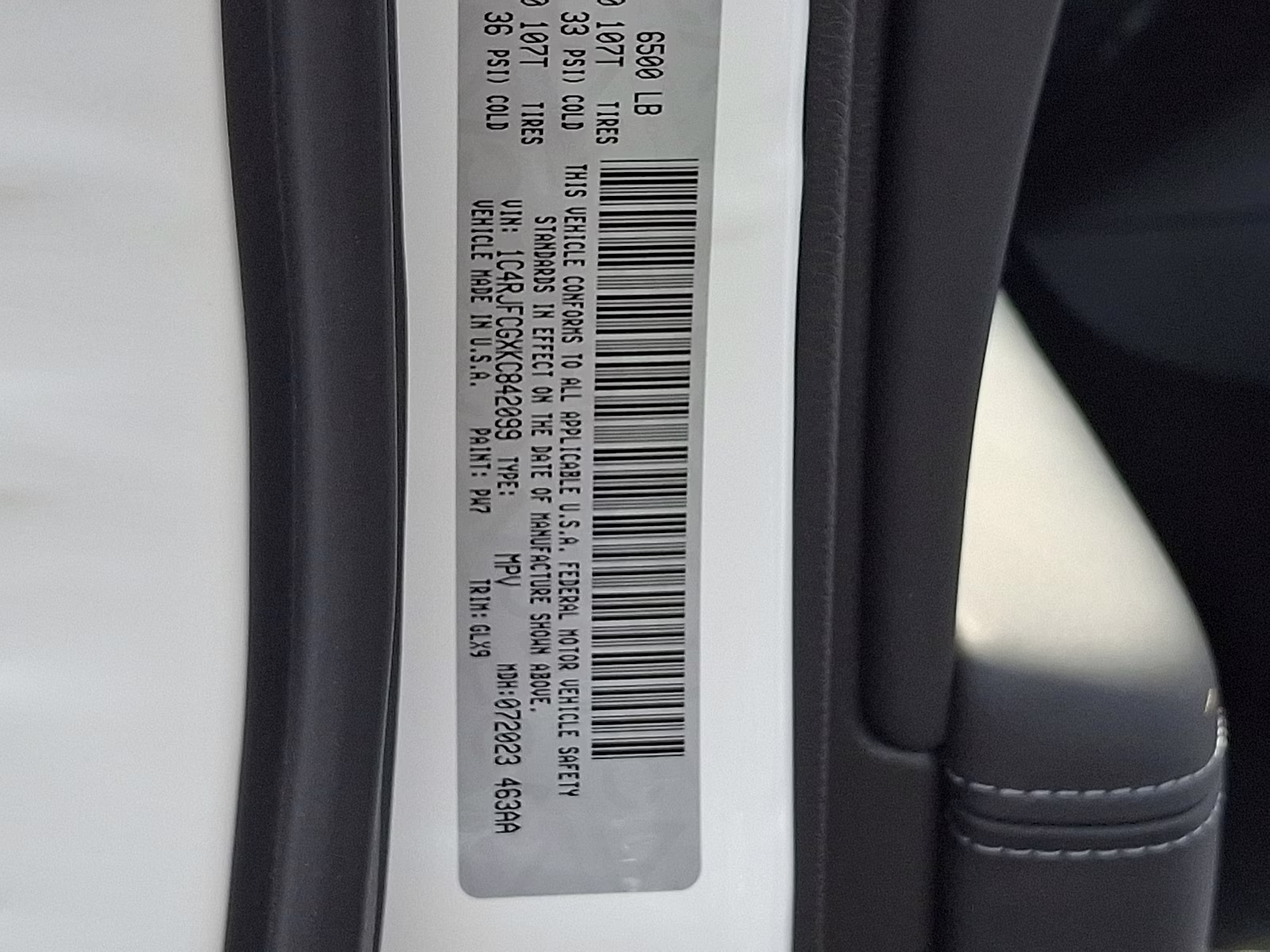 2019 Bright White Clearcoat - PW7 Jeep Grand Cherokee Overland 4x4 4X4