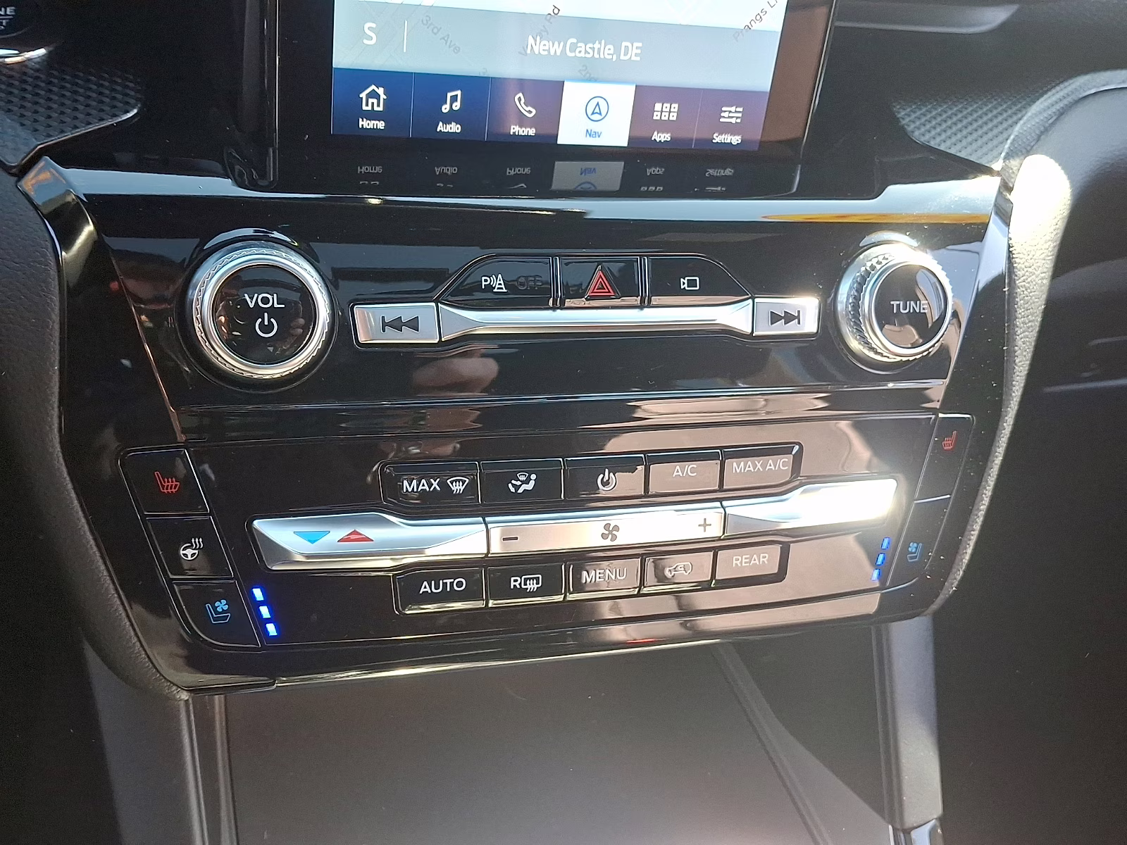 2023 Agate Black Metallic - UM Ford Explorer ST 4X4