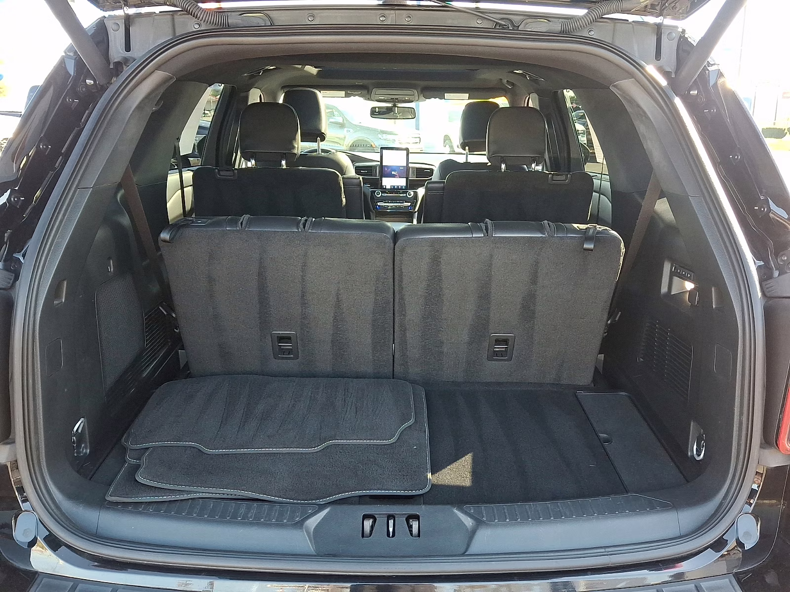 2023 Agate Black Metallic - UM Ford Explorer ST 4X4