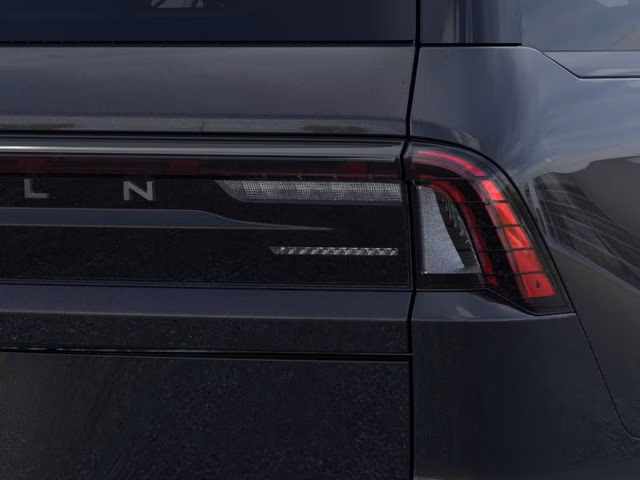 2026 Black Metallic Lincoln Navigator Reserve 4X4 SUV
