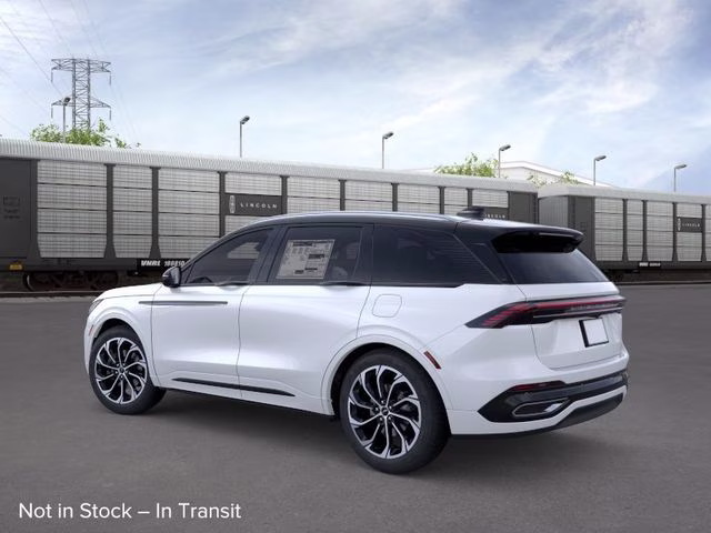 2026 White Platinum Metallic Tri-Coat Lincoln Nautilus Reserve AWD SUV