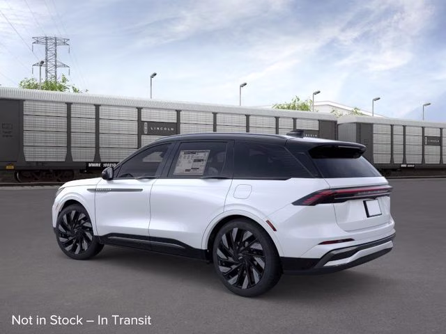 2026 White Platinum Lincoln Nautilus Reserve AWD SUV