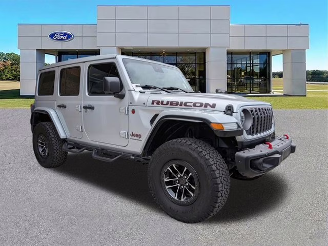 2024 Silver Zynith Clearcoat Jeep Wrangler Rubicon X 4X4 Convertible