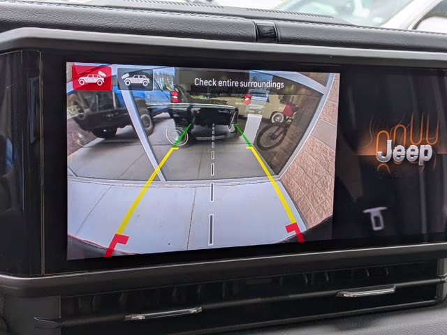 2024 Silver Zynith Clearcoat Jeep Wrangler Rubicon X 4X4 Convertible