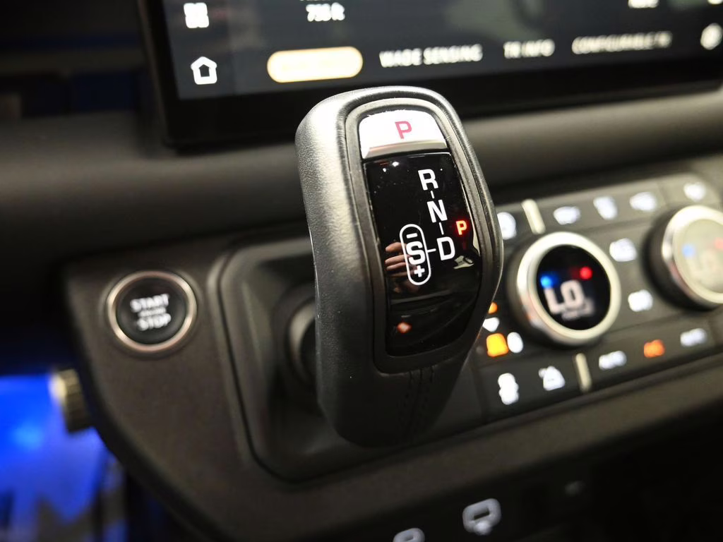 2023 Carpathian Gray Premium Metallic Land Rover Defender 110 V8 AWD SUV