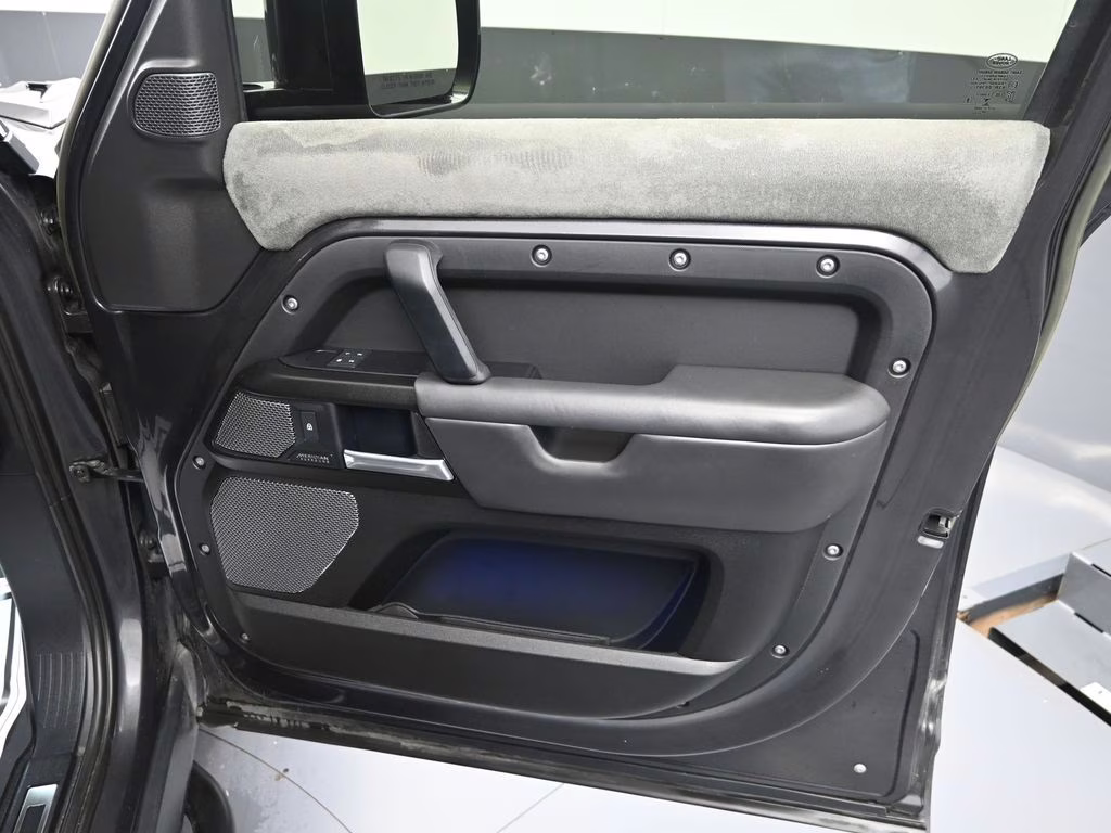 2023 Carpathian Gray Premium Metallic Land Rover Defender 110 V8 AWD SUV