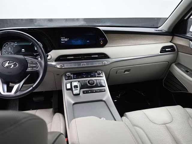 2022 Hyper White Hyundai Palisade Limited FWD SUV