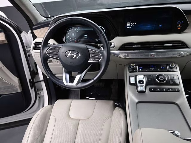 2022 Hyper White Hyundai Palisade Limited FWD SUV