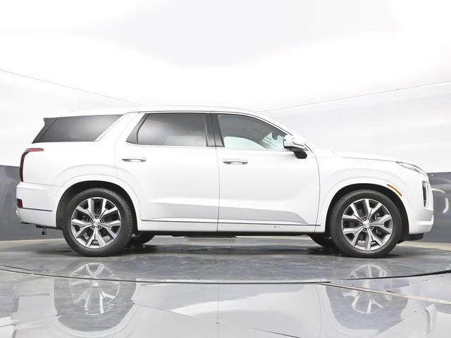 2022 Hyper White Hyundai Palisade Limited FWD SUV