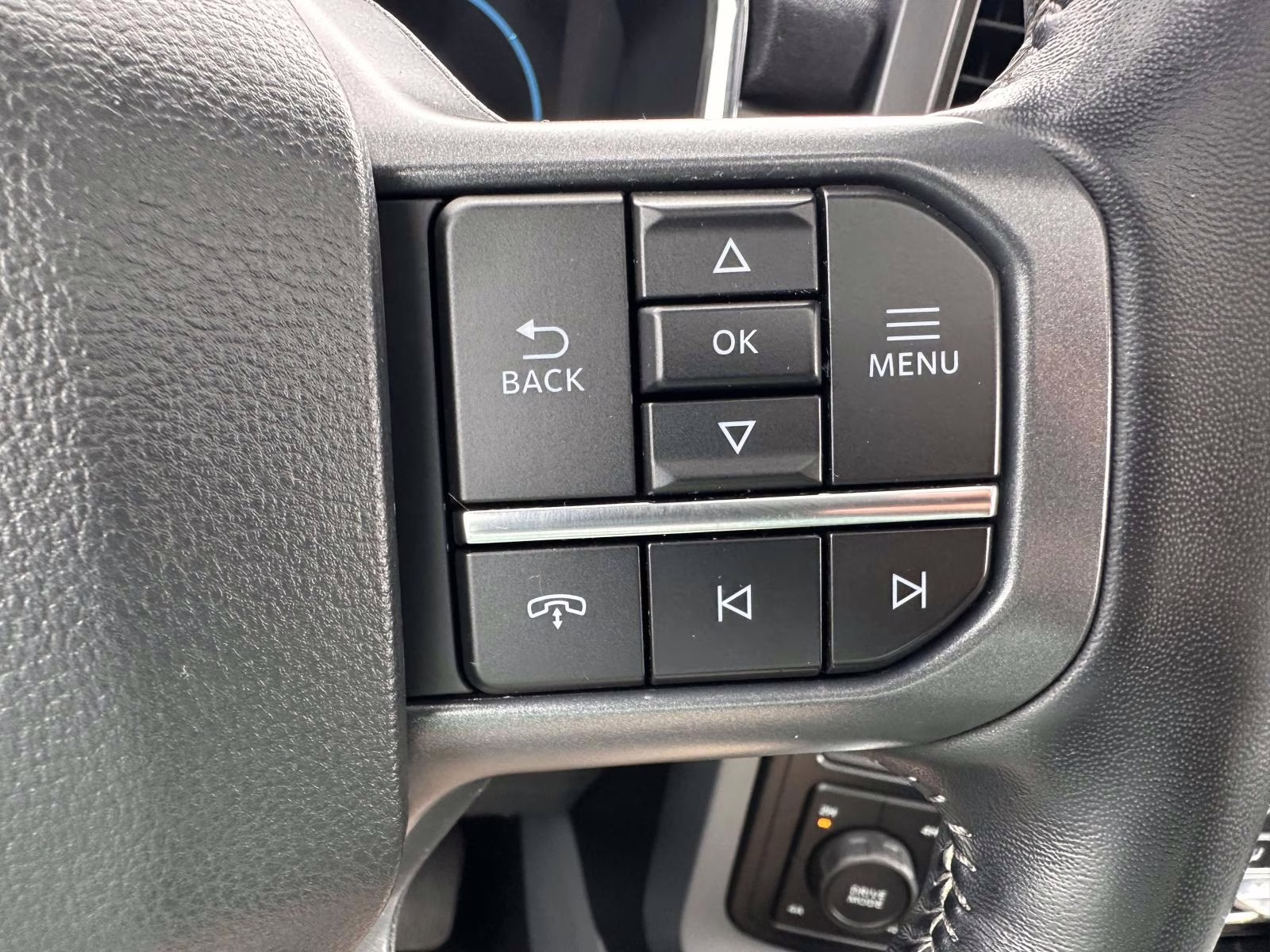 2023 Antimatter Blue Metallic Ford F-150 LARIAT 4WD SuperCrew 5.5' Box 4X4 Truck