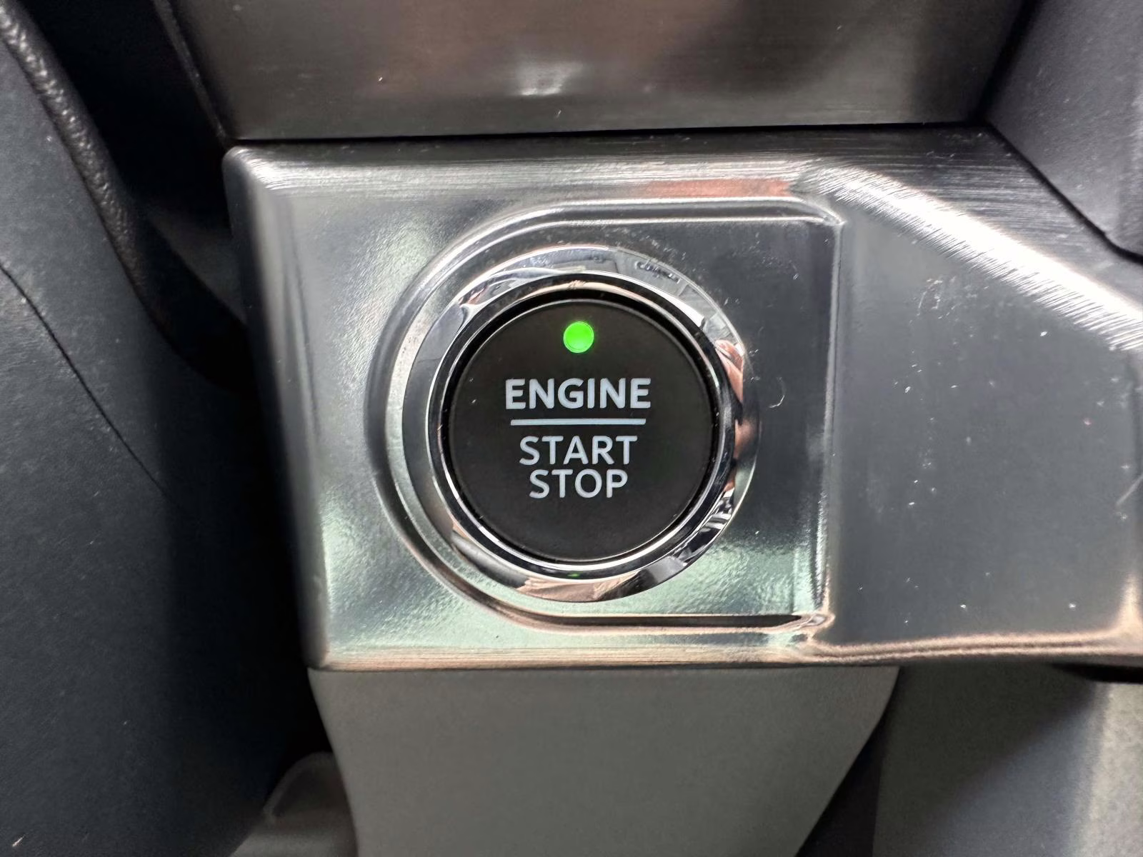 2023 Antimatter Blue Metallic Ford F-150 LARIAT 4WD SuperCrew 5.5' Box 4X4 Truck