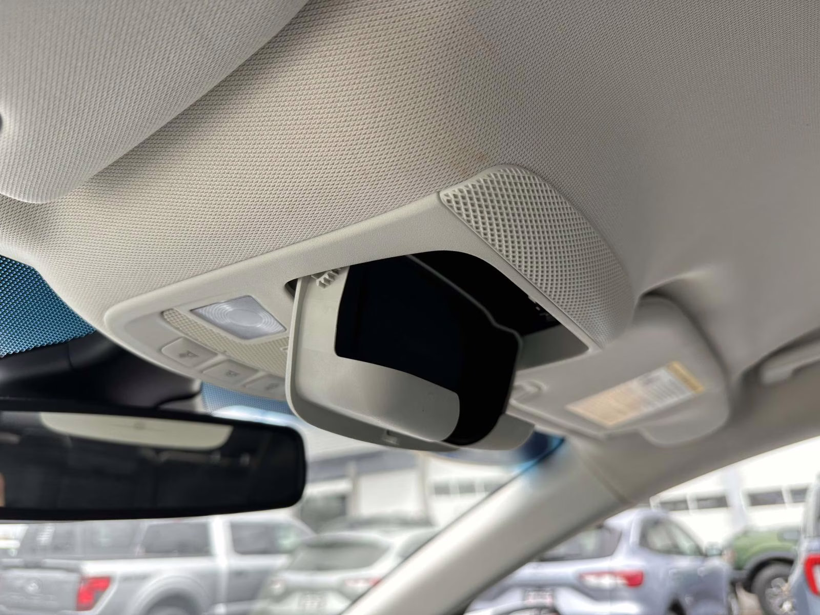 2019 Ingot Silver Metallic Ford Edge SEL AWD AWD SUV