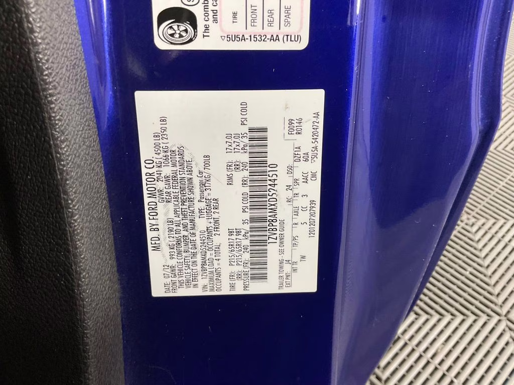 2013 Blue Metallic Ford Mustang V6 RWD Coupe