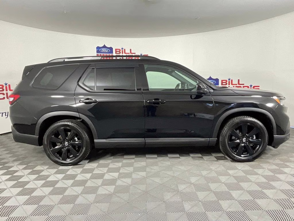 2025 Black Honda Pilot Black Edition AWD SUV