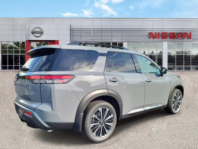 2026 Boulder Gray Pearl Nissan Pathfinder Platinum FWD SUV