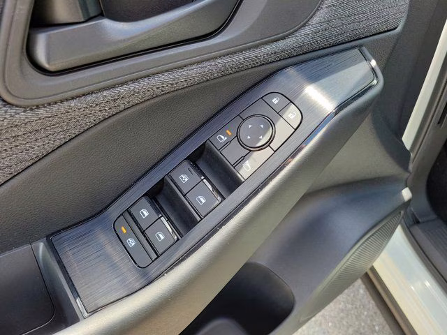 2023 Glacier White Nissan Rogue S FWD SUV