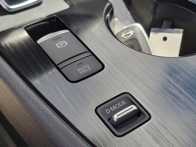 2023 Glacier White Nissan Rogue S FWD SUV