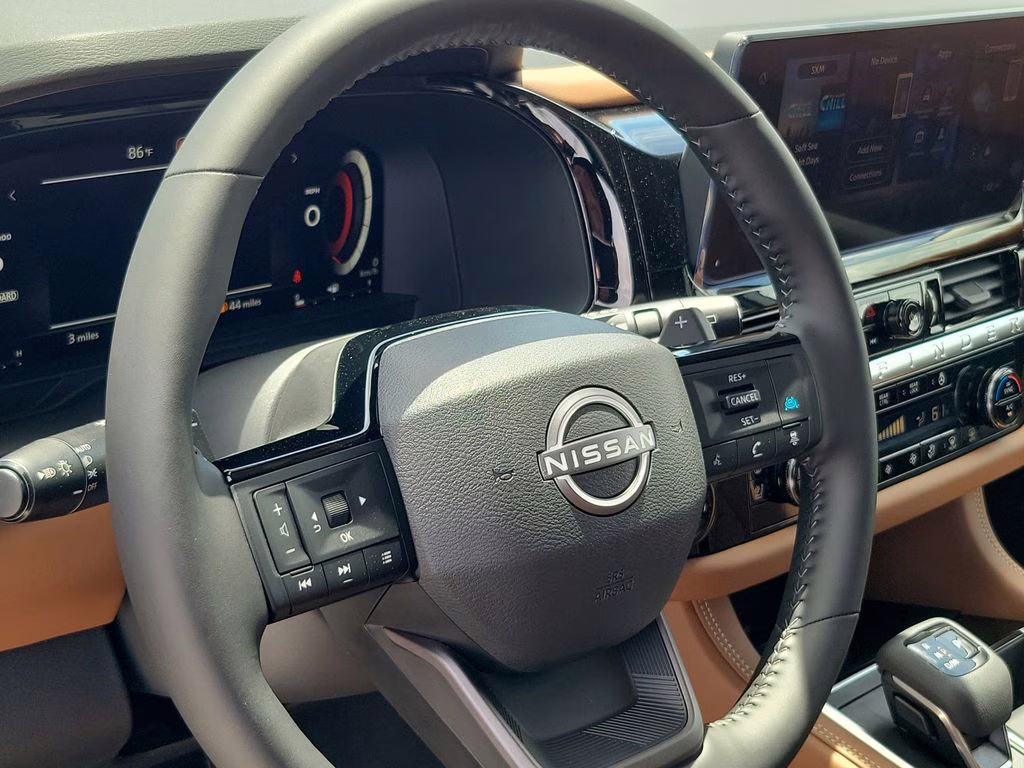 2026 Boulder Gray Pearl Nissan Pathfinder Platinum FWD SUV