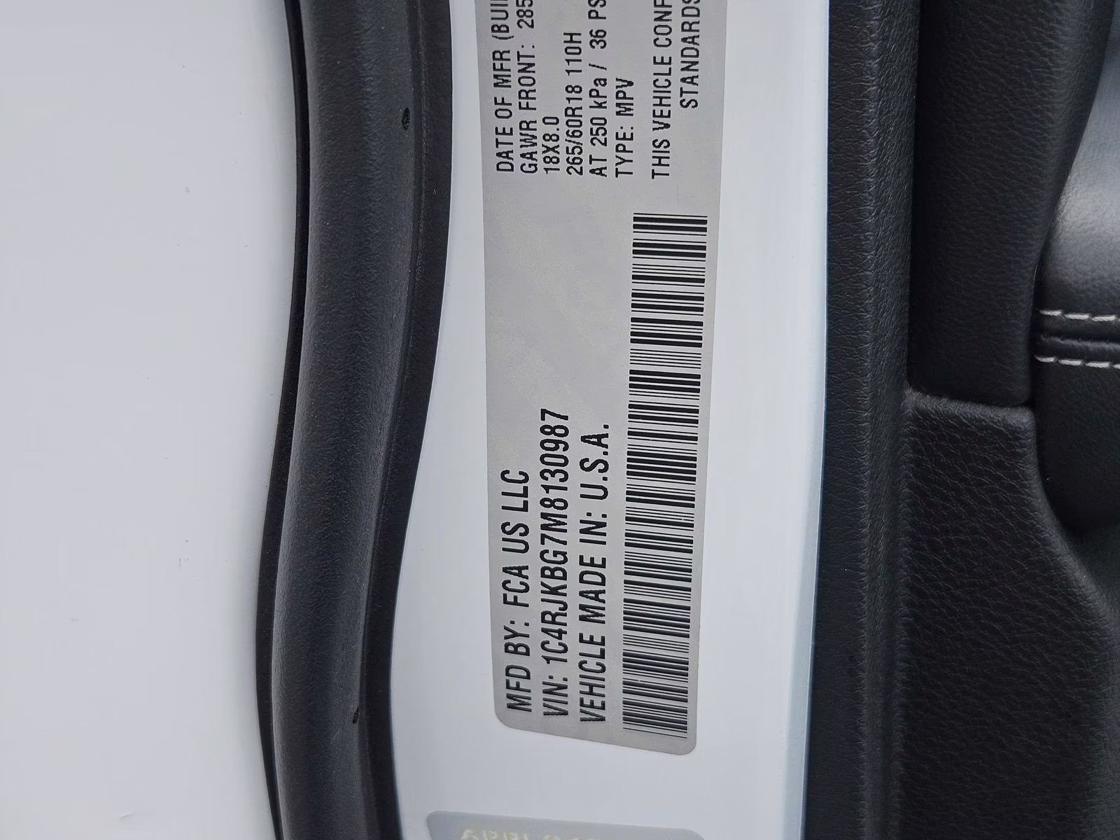 2021 Bright White Clearcoat Jeep Grand Cherokee L Limited 4X4 SUV