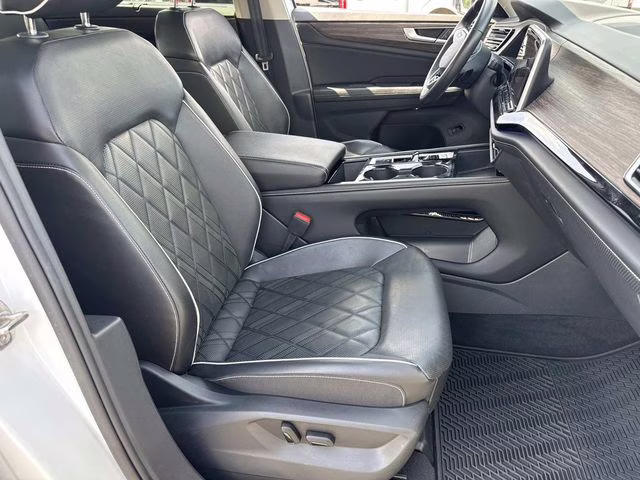 2024 Opal White Volkswagen Atlas 2.0T SEL Premium R-Line AWD SUV