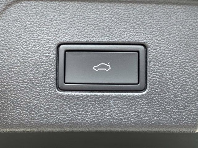 2024 Opal White Volkswagen Atlas 2.0T SEL Premium R-Line AWD SUV