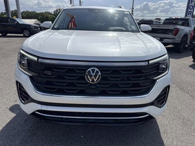 2024 Opal White Volkswagen Atlas 2.0T SEL Premium R-Line AWD SUV