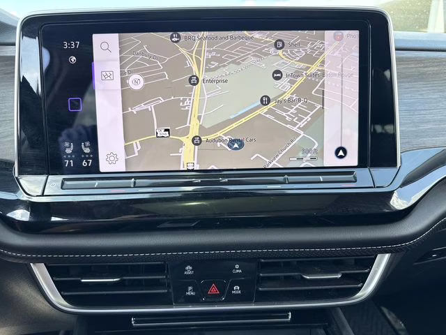 2024 Opal White Volkswagen Atlas 2.0T SEL Premium R-Line AWD SUV