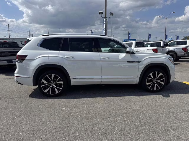 2024 Opal White Volkswagen Atlas 2.0T SEL Premium R-Line AWD SUV